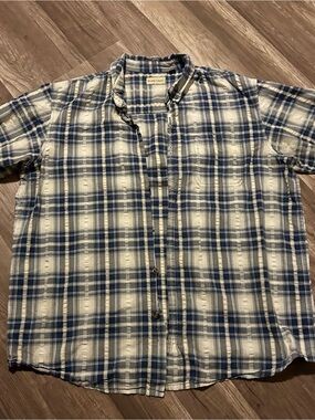 Men's Blue & White Plaid Button-Down Shirt